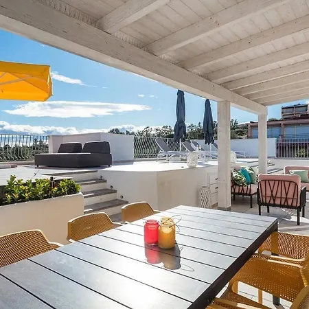 Villa With Private Heated Pool - Domus Enzo *